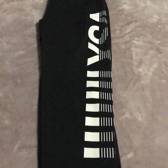 VS sport knockout Tight Full Length legging - Picture 3 of 4